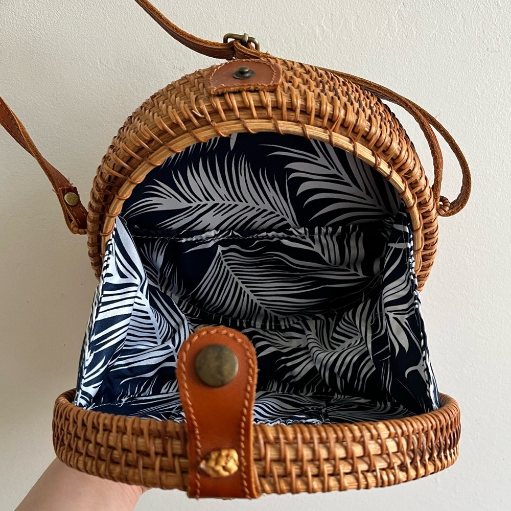 Round Rattan Bag - Picture 6 of 6
